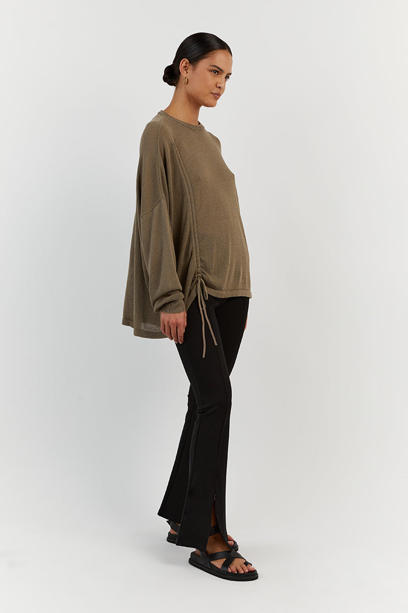 BRADY MOSS OVERSIZED CREW NECK