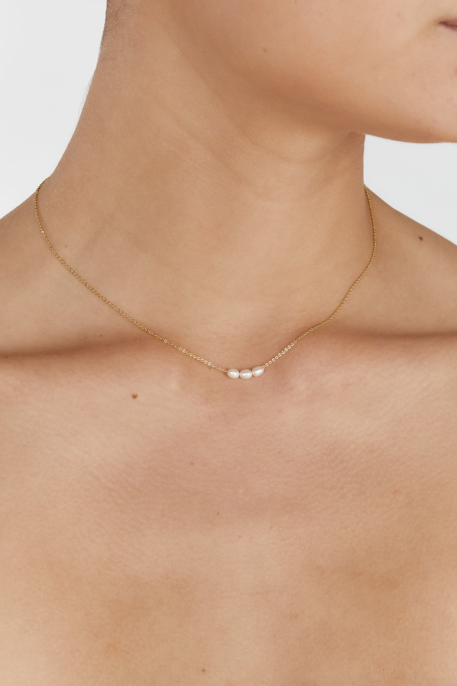 SAINT VALENTINE MINI PEARL NECKLACE