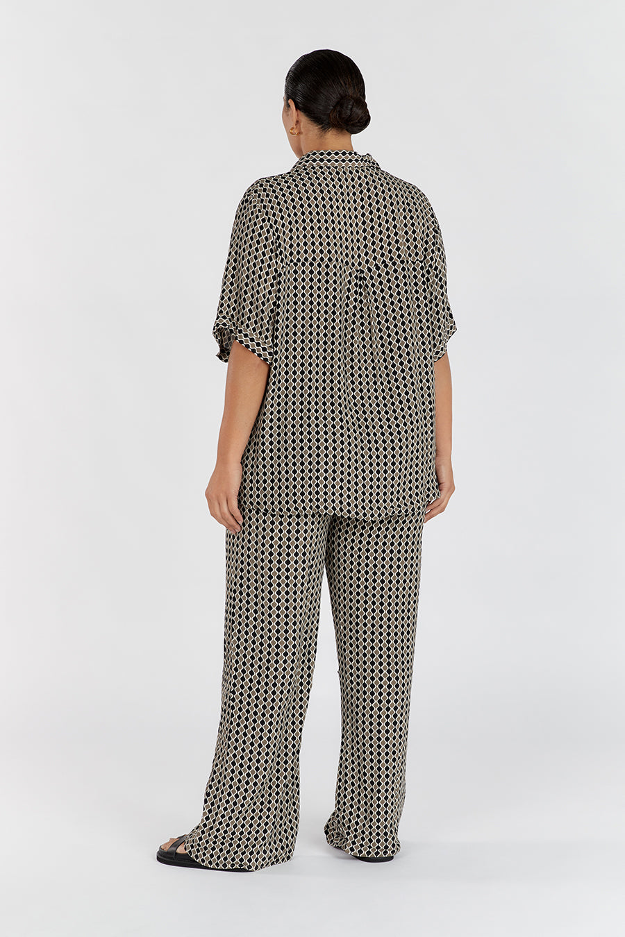 BROOKS GEO DRAWSTRING PANT