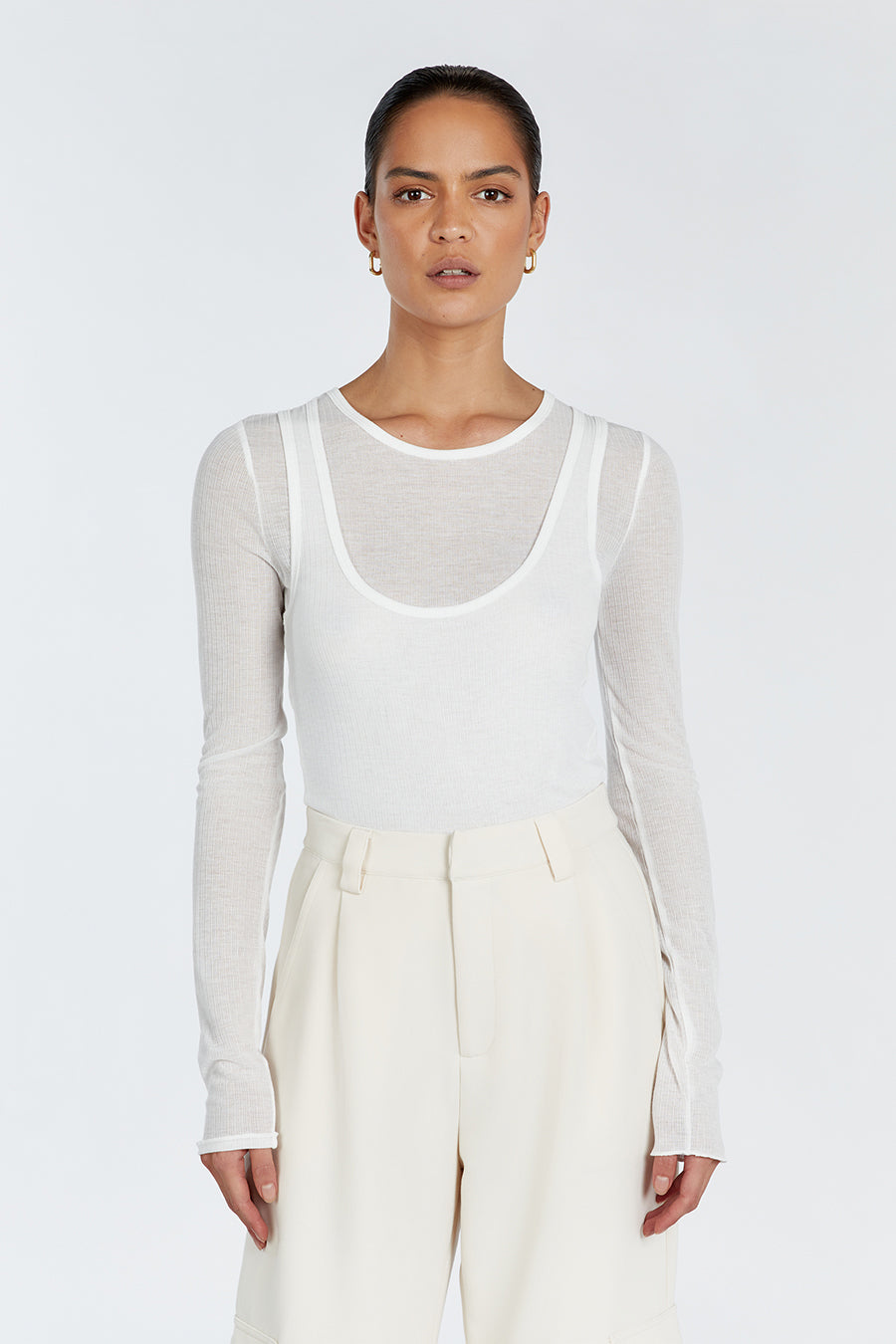 JUDE OFF WHITE SLEEVED LAYER TOP