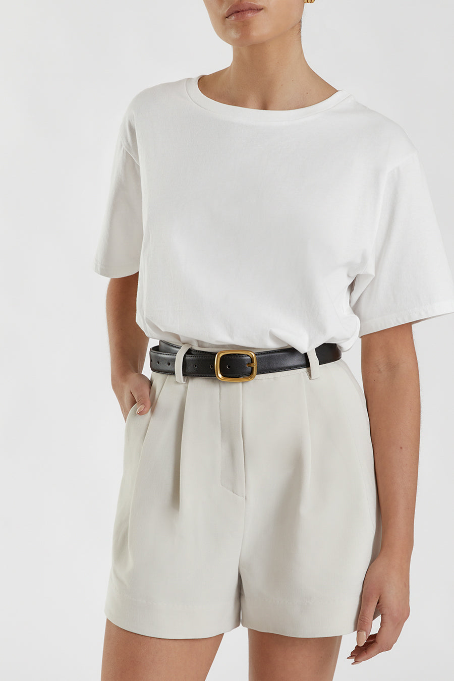 ROWAN TAILORED BONE SHORT