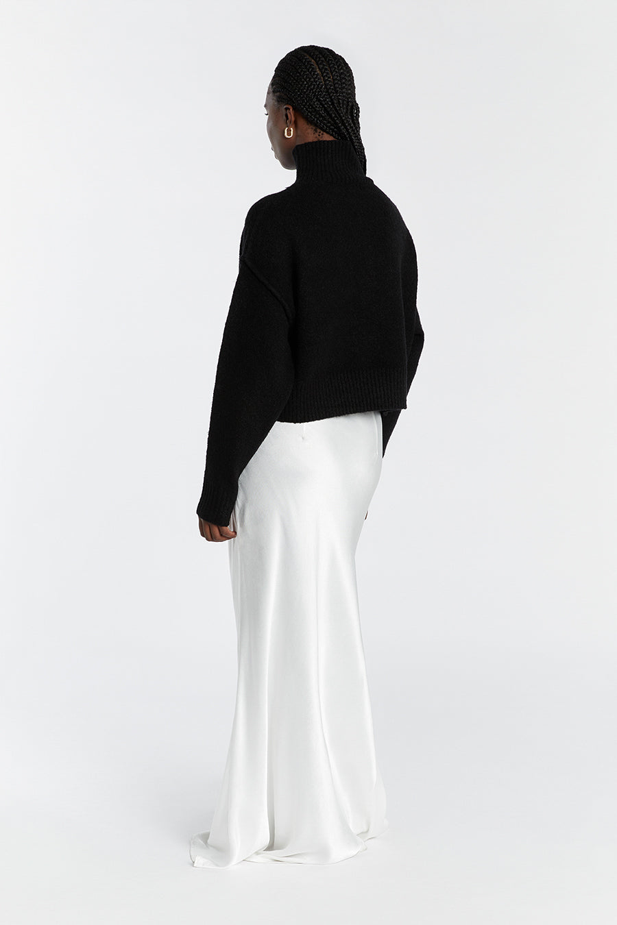 CLEO BLACK CROPPED JUMPER