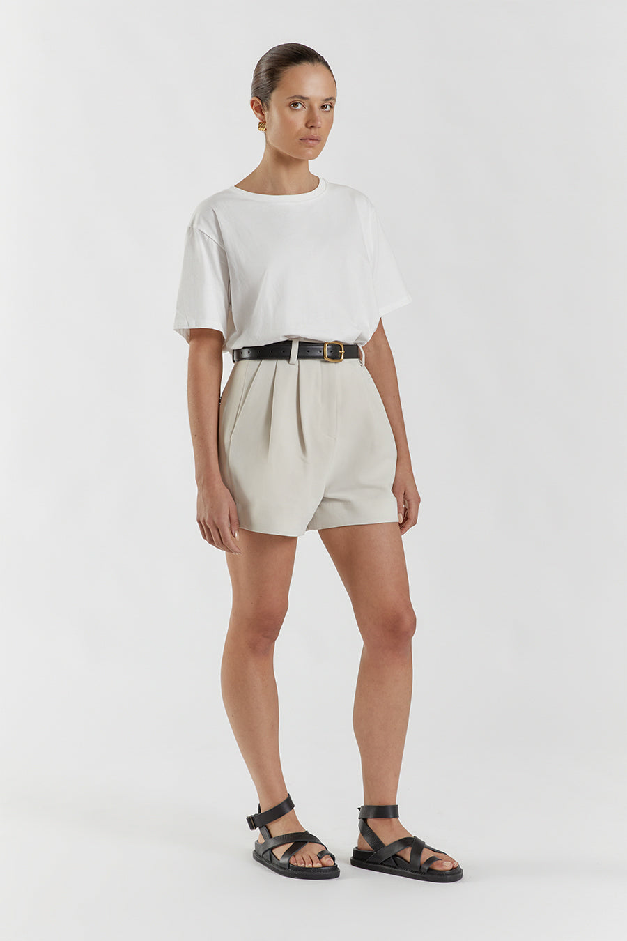 ROWAN TAILORED BONE SHORT