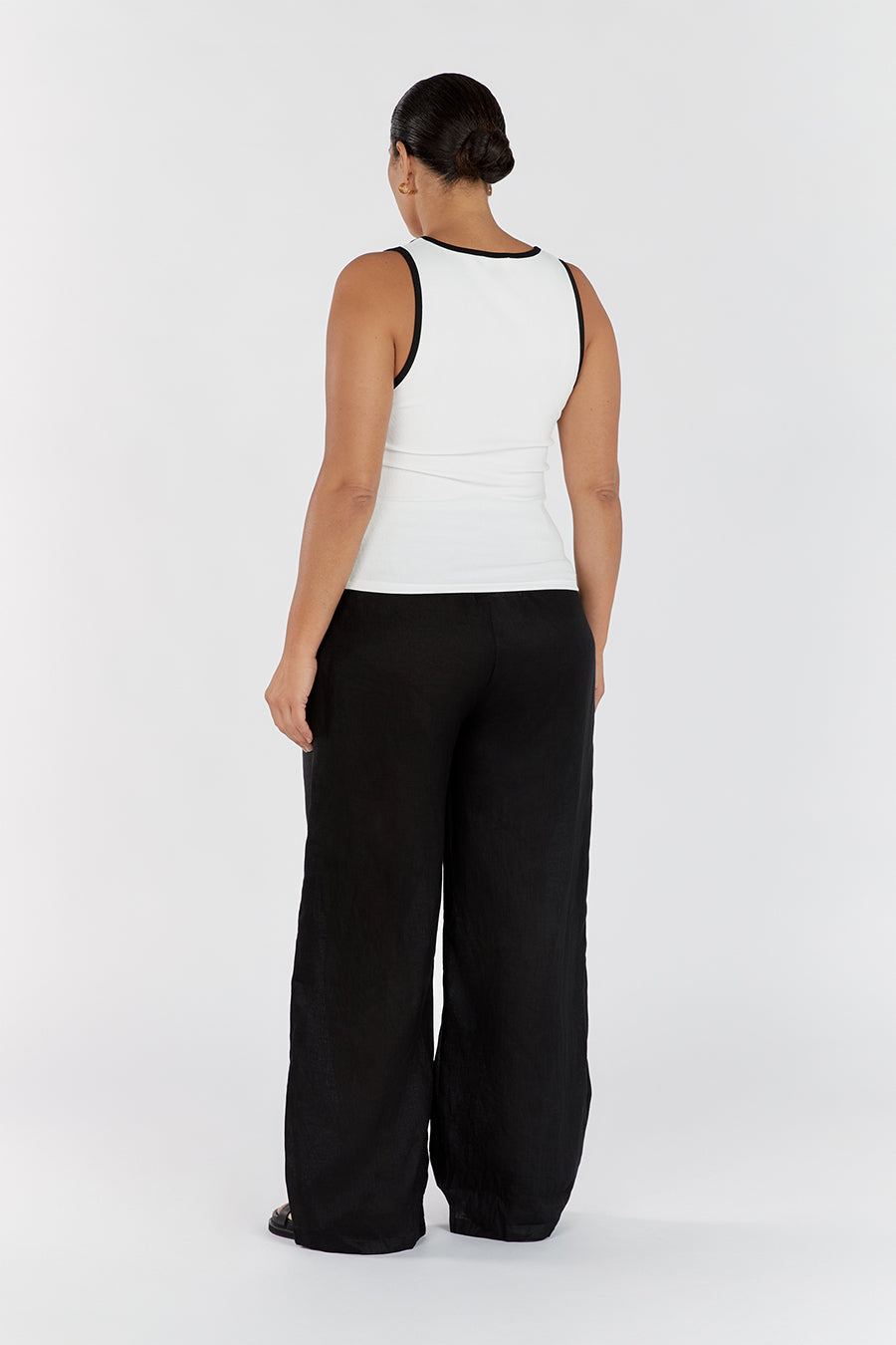 THEO OFF WHITE CONTRAST TANK