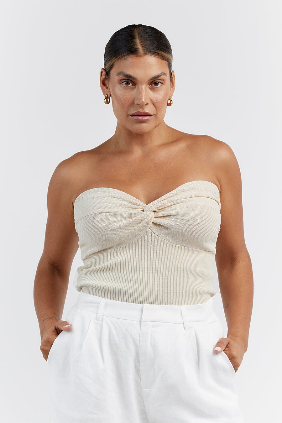 ANIKA TWISTED CREAM KNIT TOP