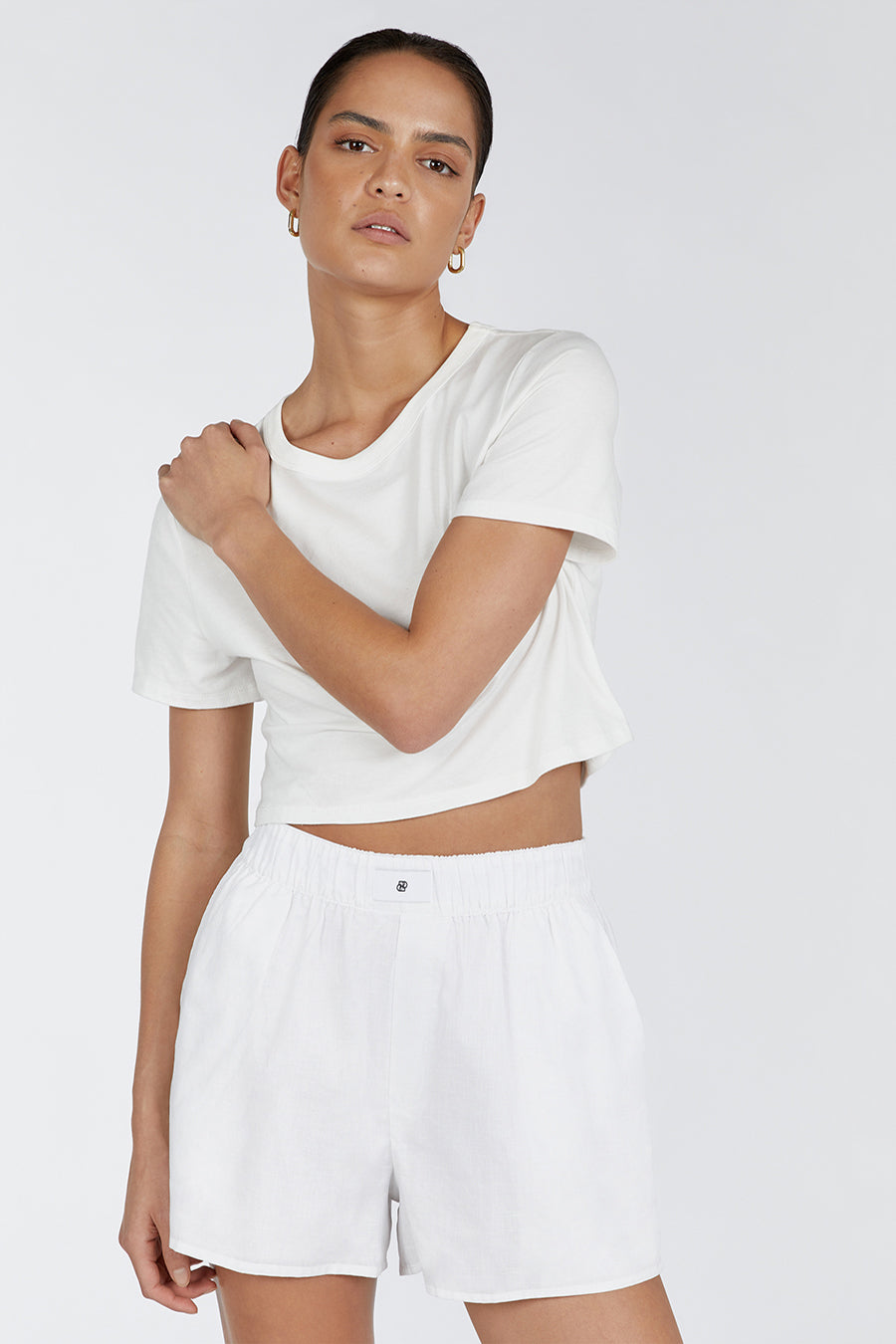 LAIKEN WHITE LINEN SHORT