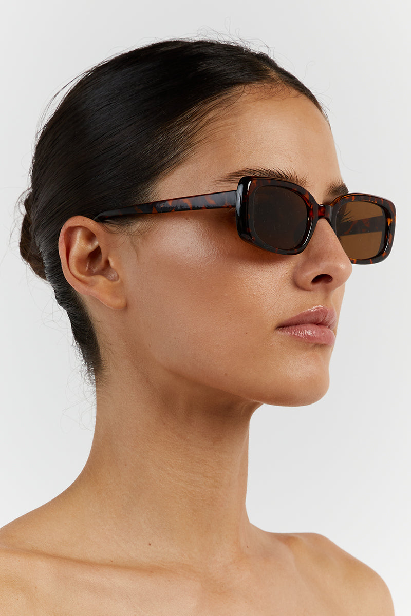 WILLIAMS TORT SQUARE SUNGLASSES