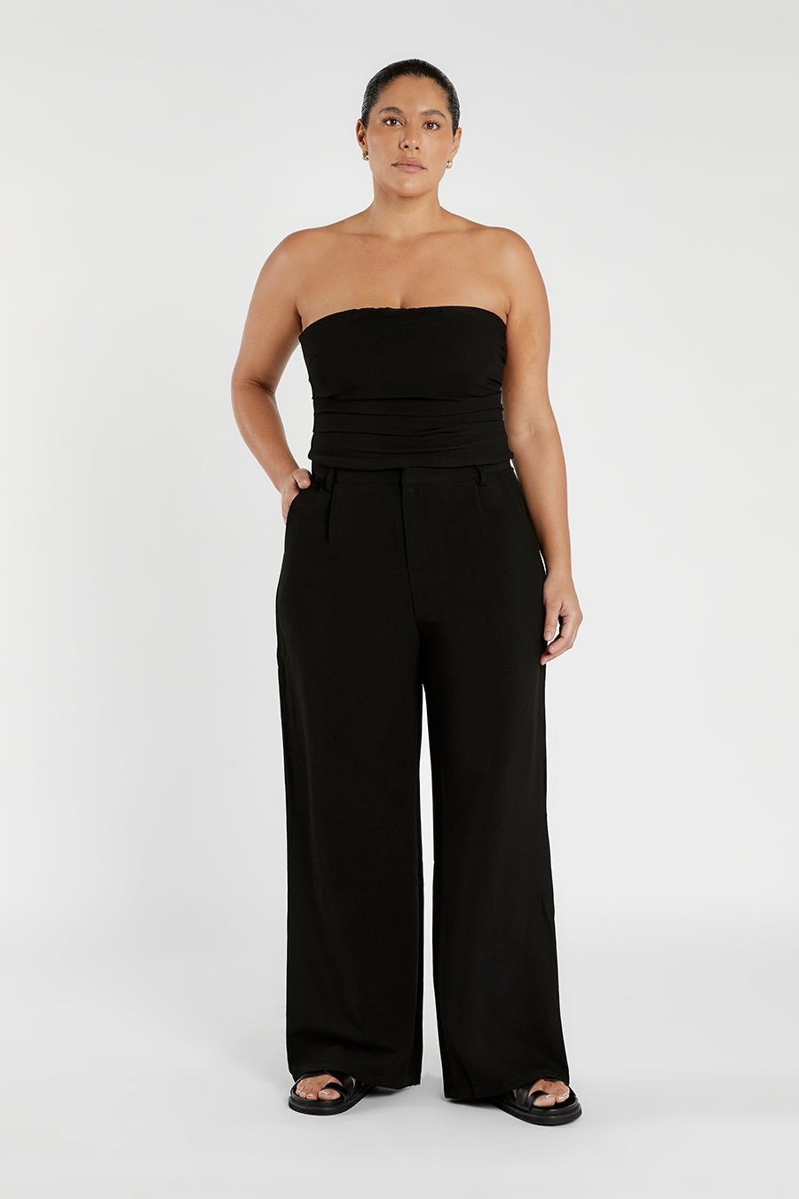 NILE BLACK ROUCHED STRAPLESS TOP