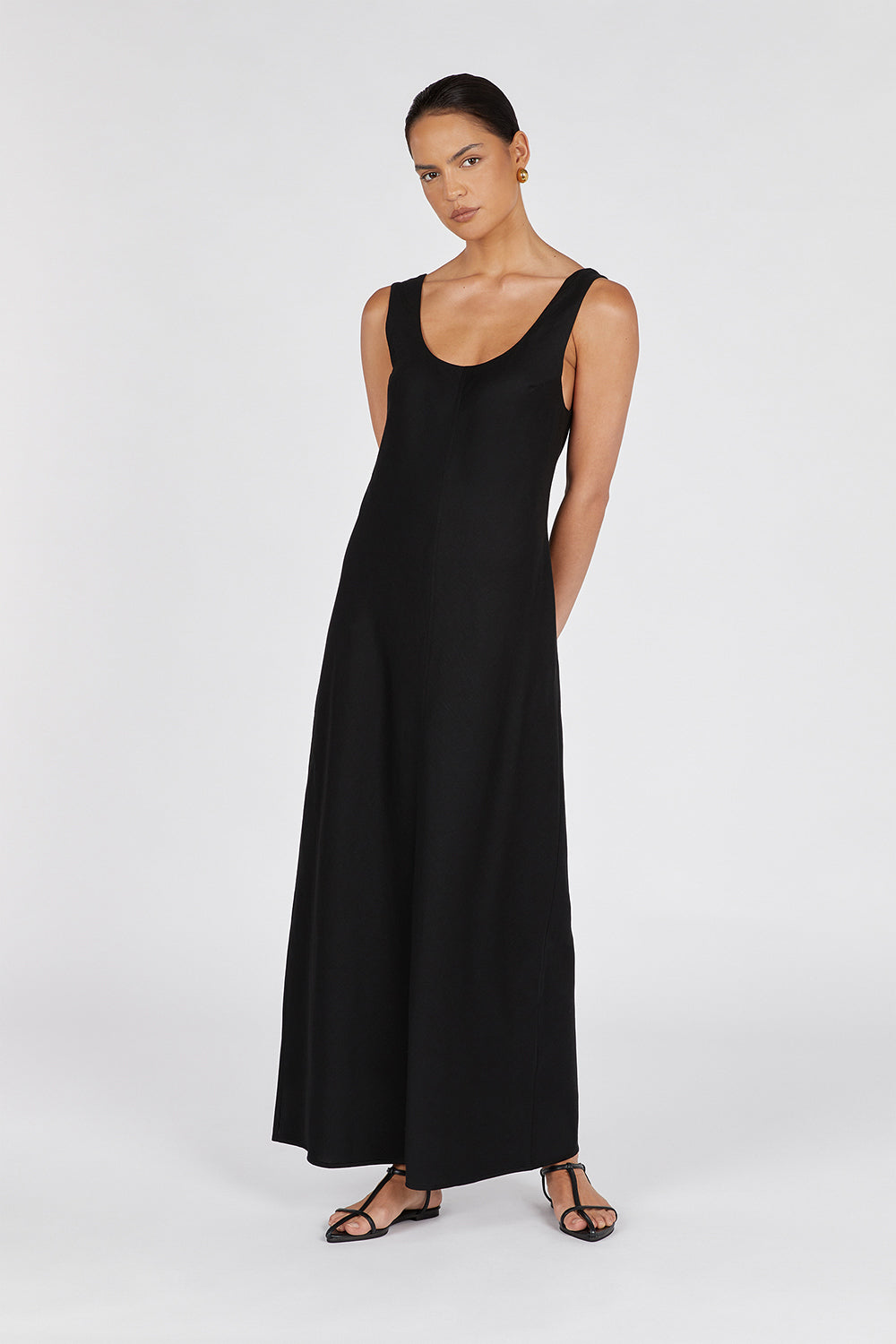 MONICA BLACK SCOOP LINEN MAXI DRESS