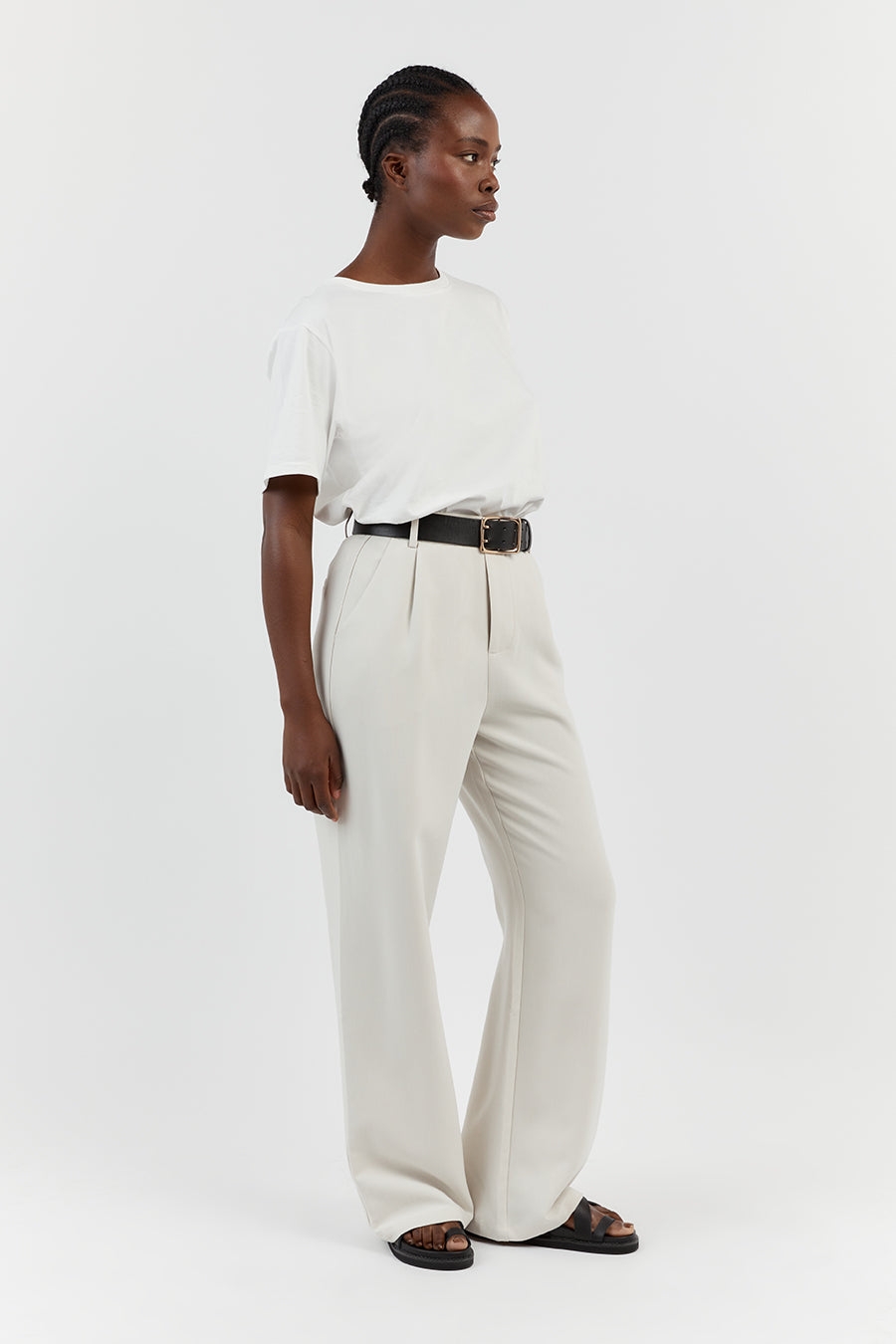 CHARLOTTE OFF WHITE CREW NECK TEE