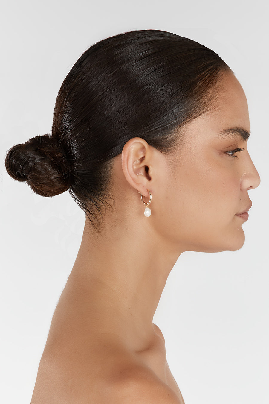 SAINT VALENTINE MINI KESHI GOLD HOOP EARRING