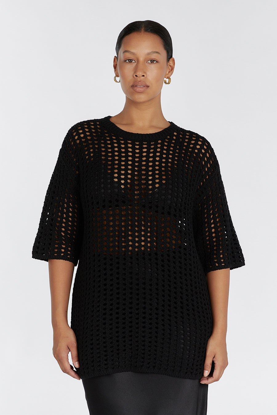 HUNTER BLACK CROCHET TEE