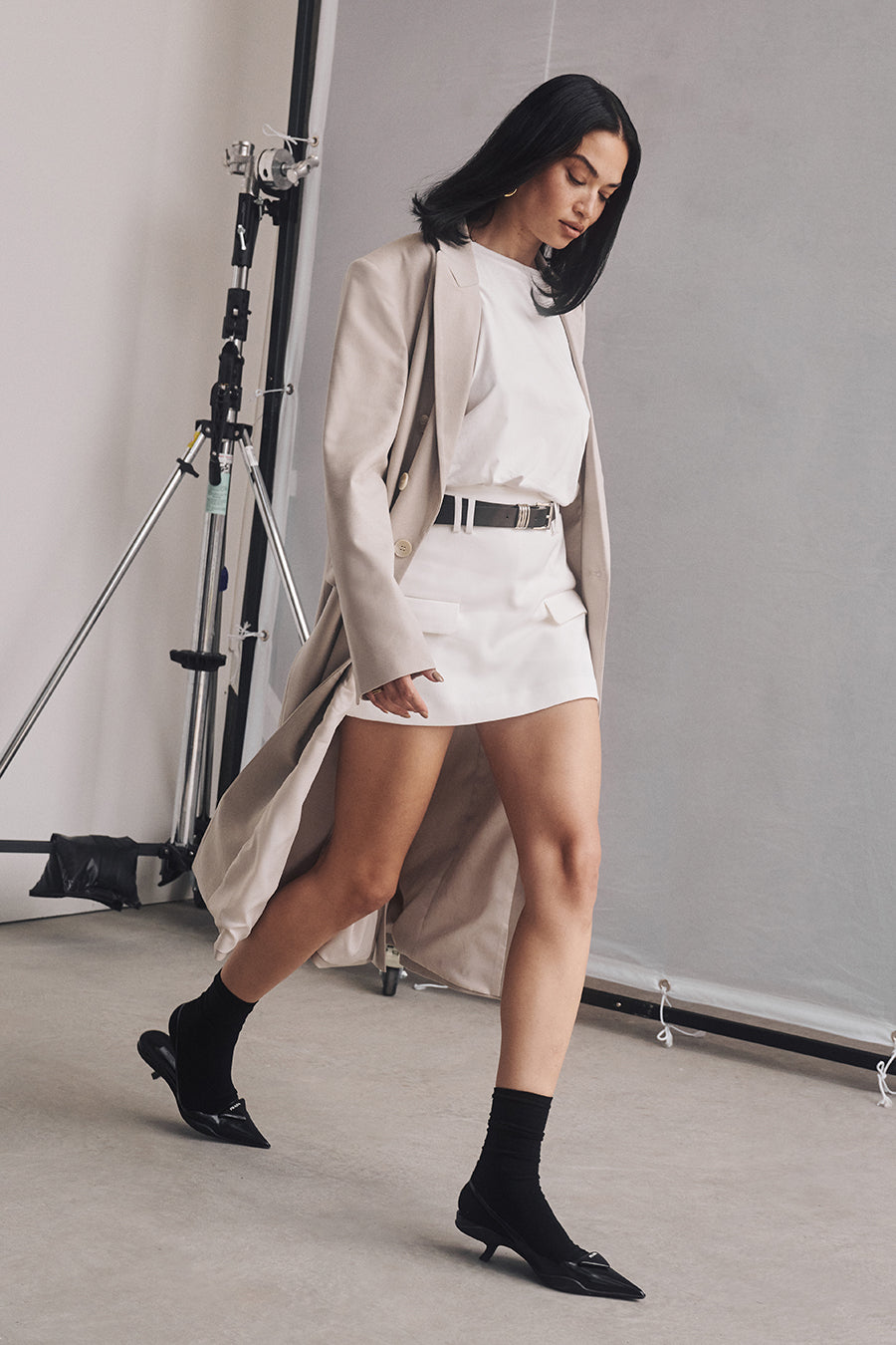 CHARLOTTE OFF WHITE CREW NECK TEE
