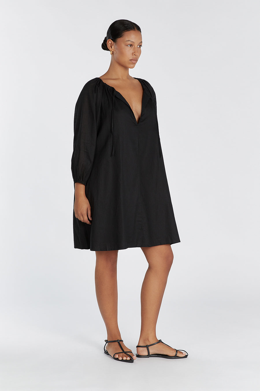 NADIA BLACK LINEN SMOCK DRESS