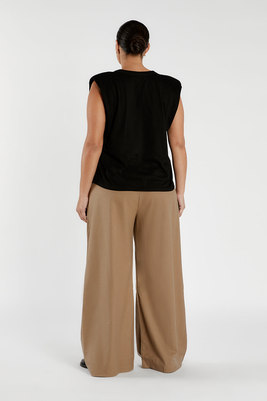 AIDEN BLACK MUSCLE TANK