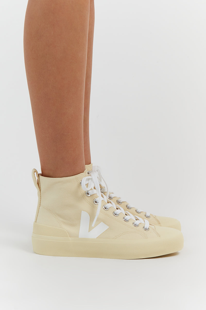 VEJA WATA II CANVAS BUTTER WHITE