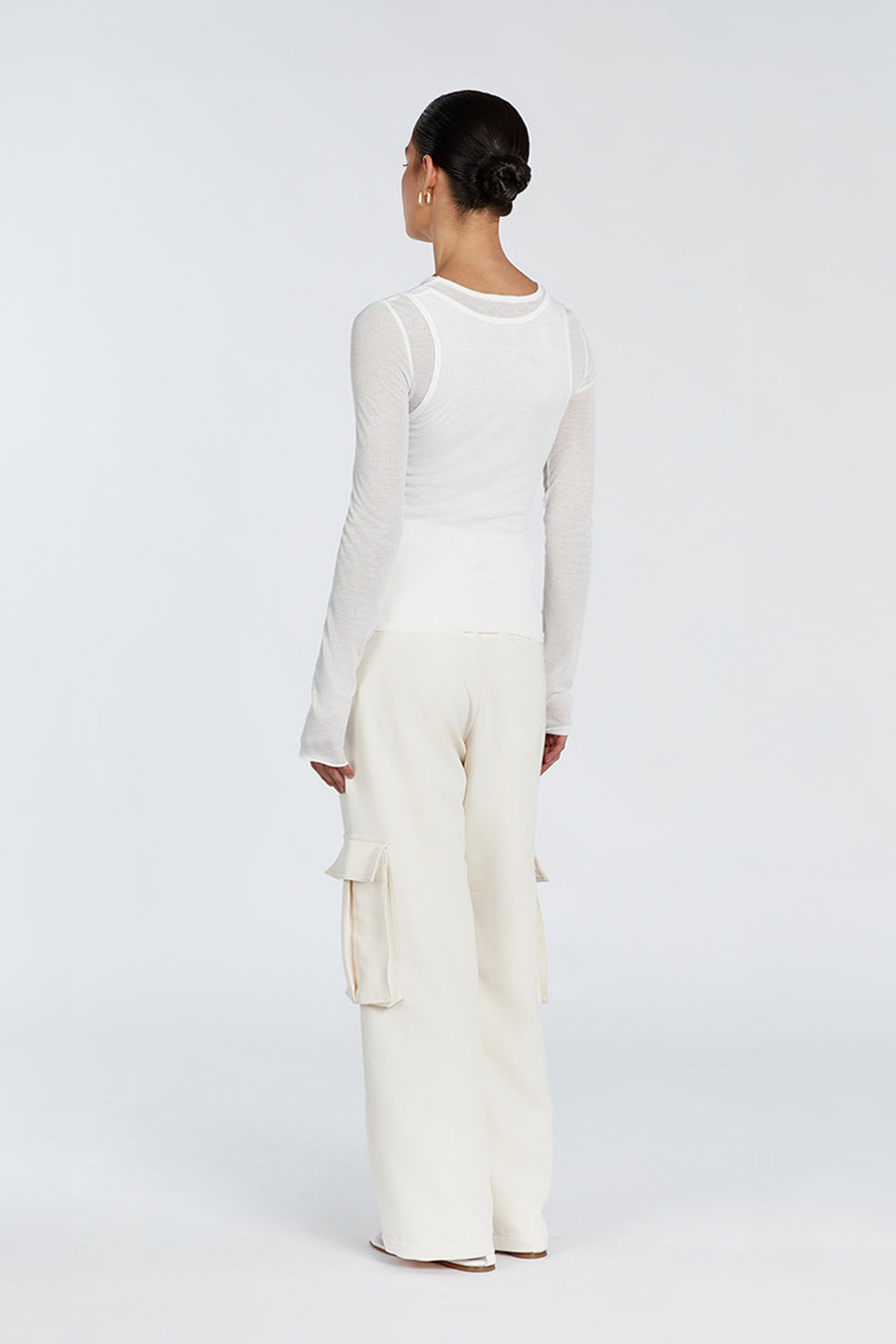 JUDE OFF WHITE SLEEVED LAYER TOP