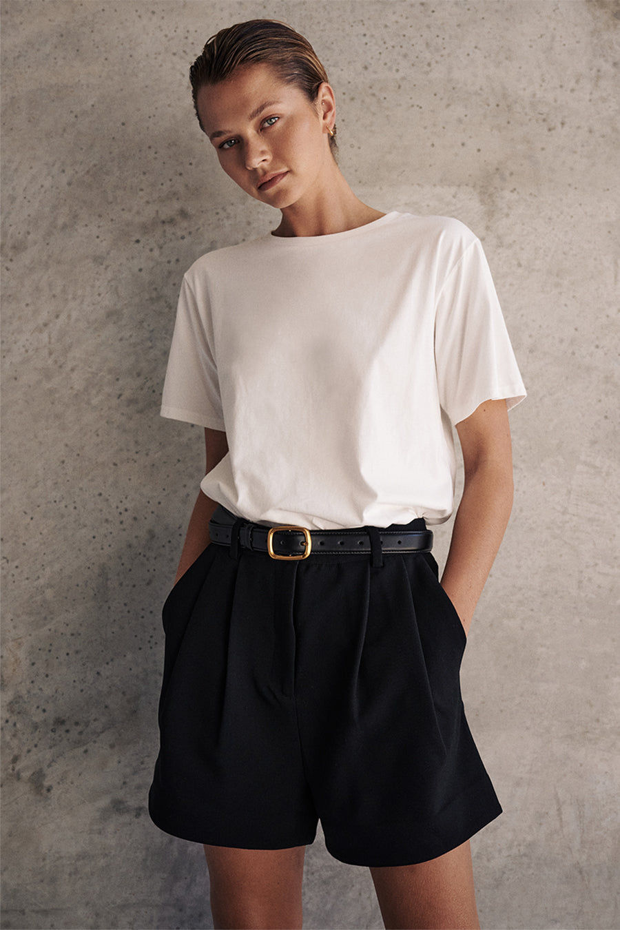 ROWAN TAILORED BLACK SHORT