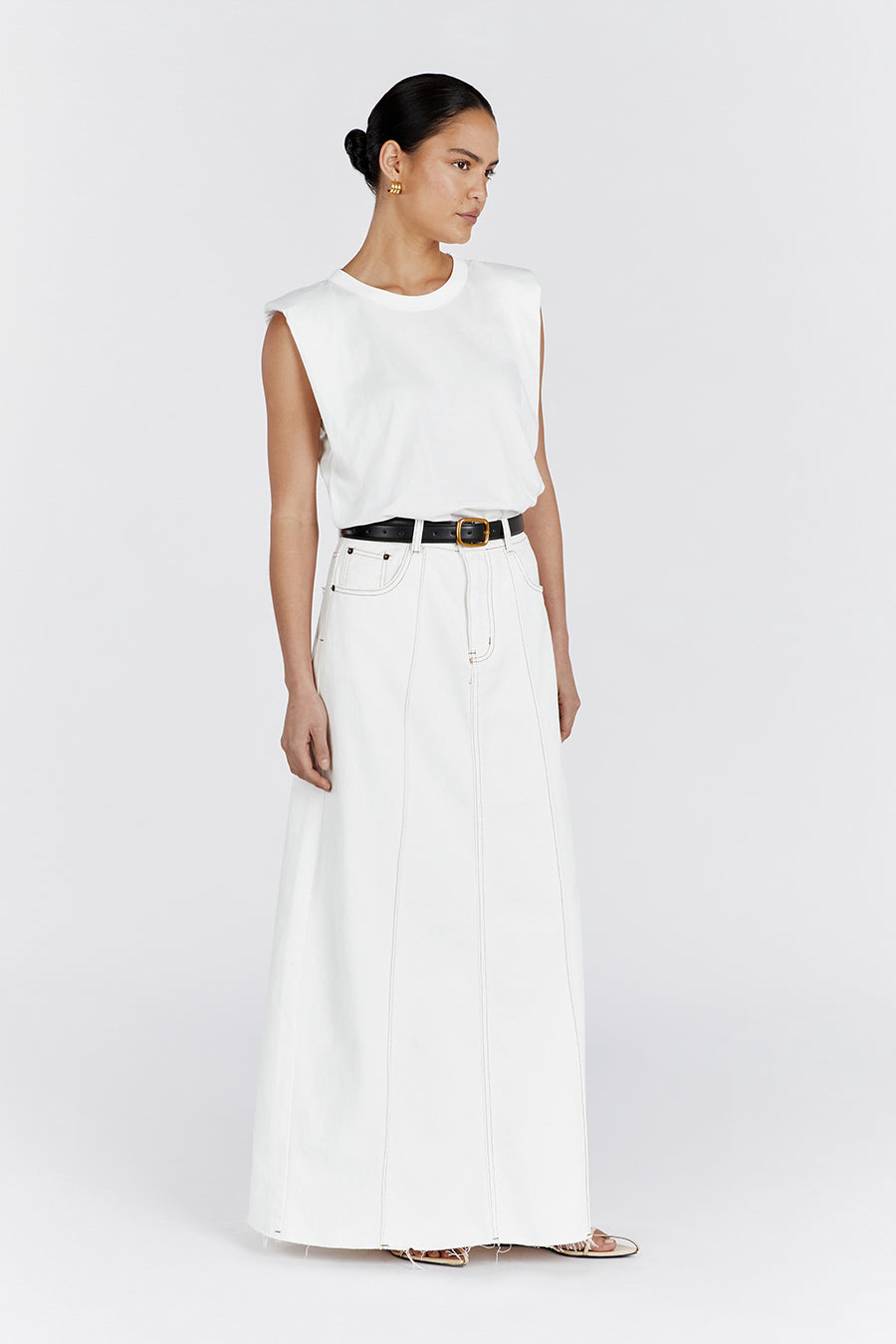 AIDEN OFF WHITE MUSCLE TANK