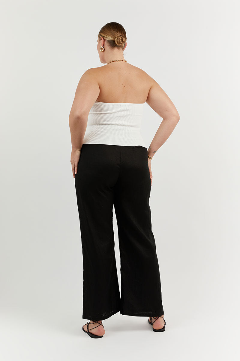 ANIKA TWISTED OFF WHITE KNIT TOP