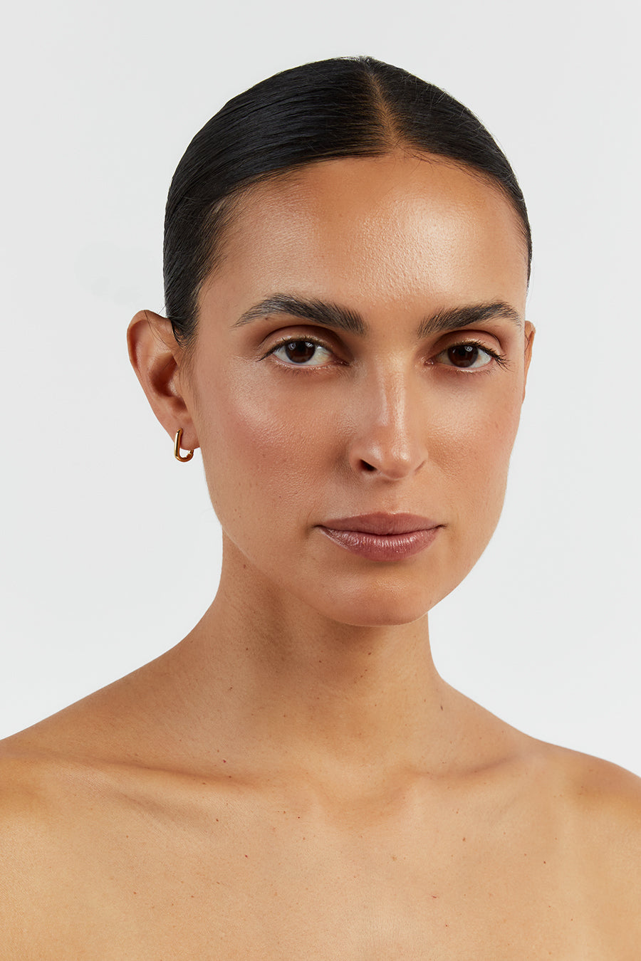 LUV AJ THE CHAIN LINK GOLD HUGGIES