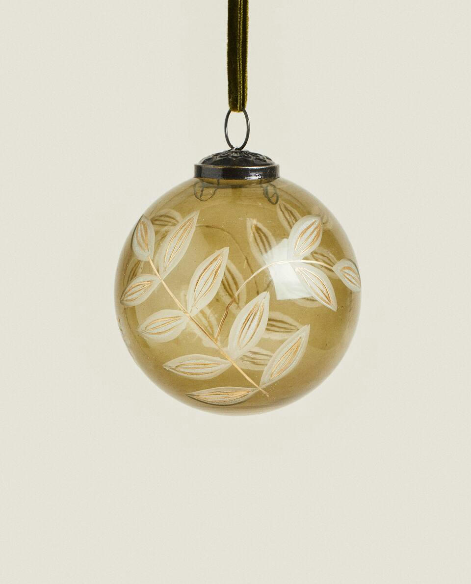 CHRISTMAS  BAUBLE WITH LEAVES DECORATION