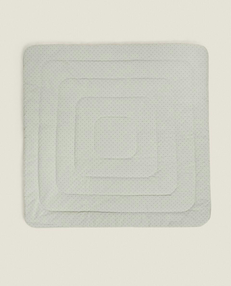 CLOVER PRINT PLAY RUG