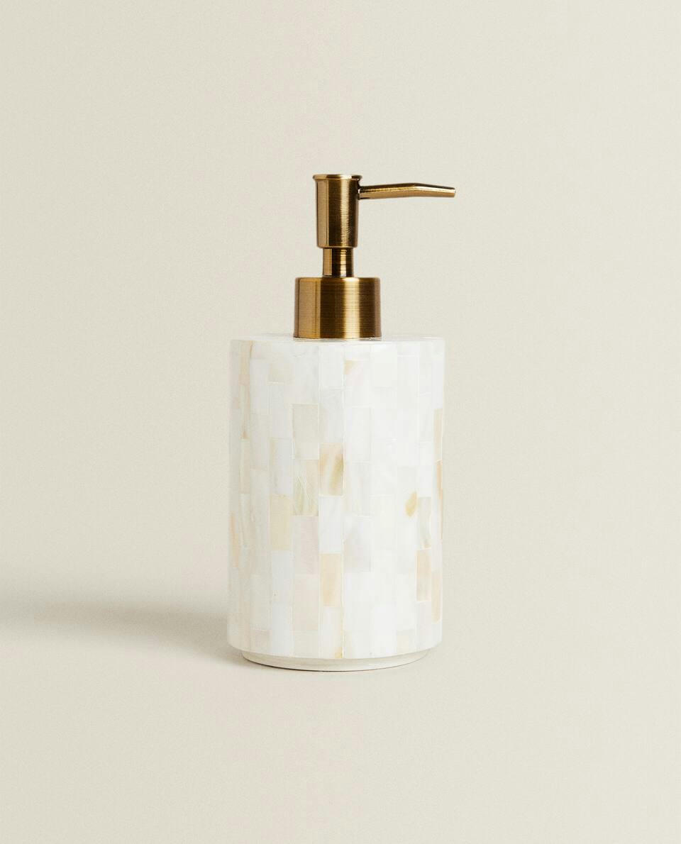 MOTHER-OF-PEARL BATHROOM SET