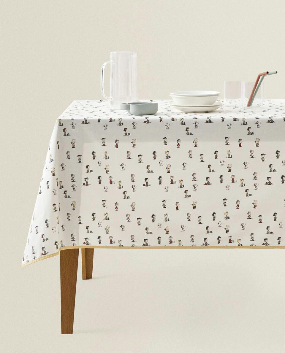 PEANUTS? /COATED TABLECLOTH
