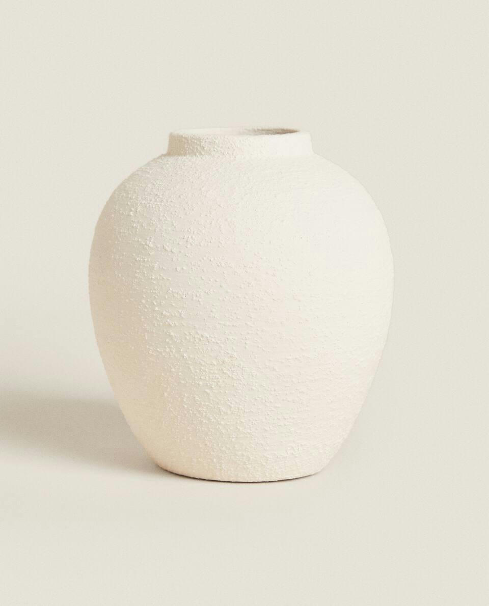 ROUGH  VASE