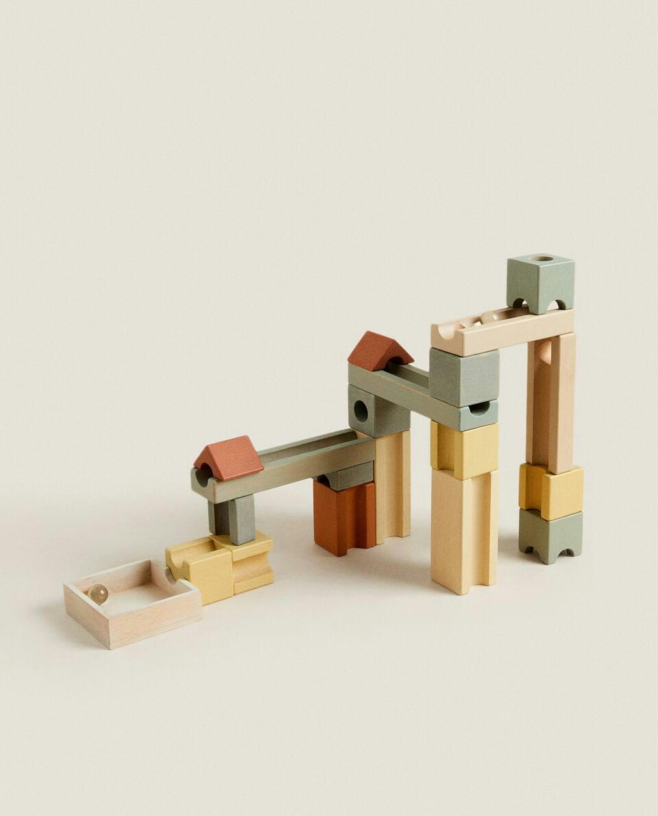 WOODEN MARBLE CIRCUIT