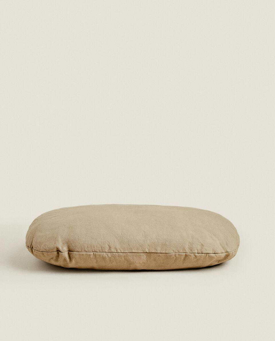 OVAL PET CUSHION