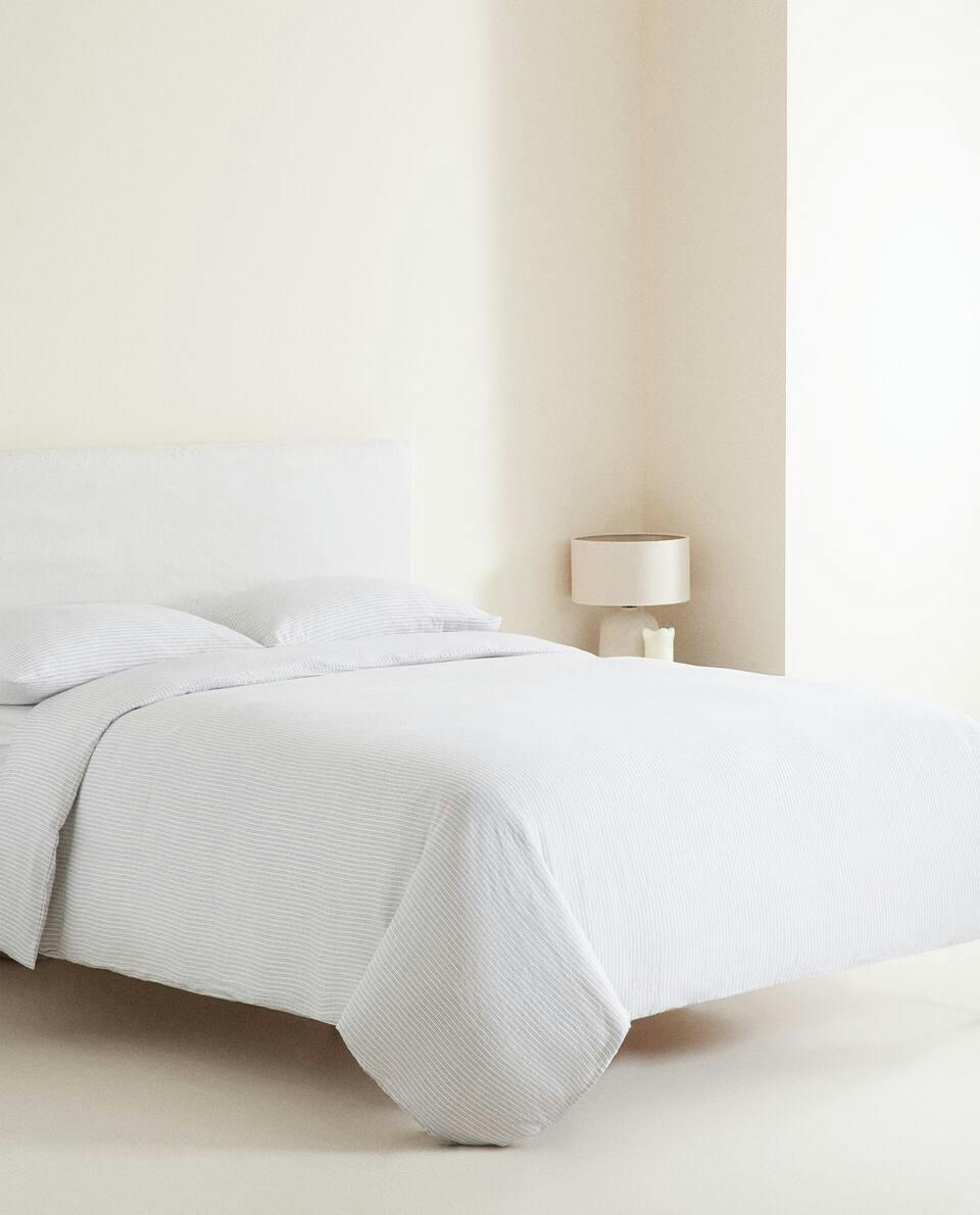 STRIPED  DUVET COVER