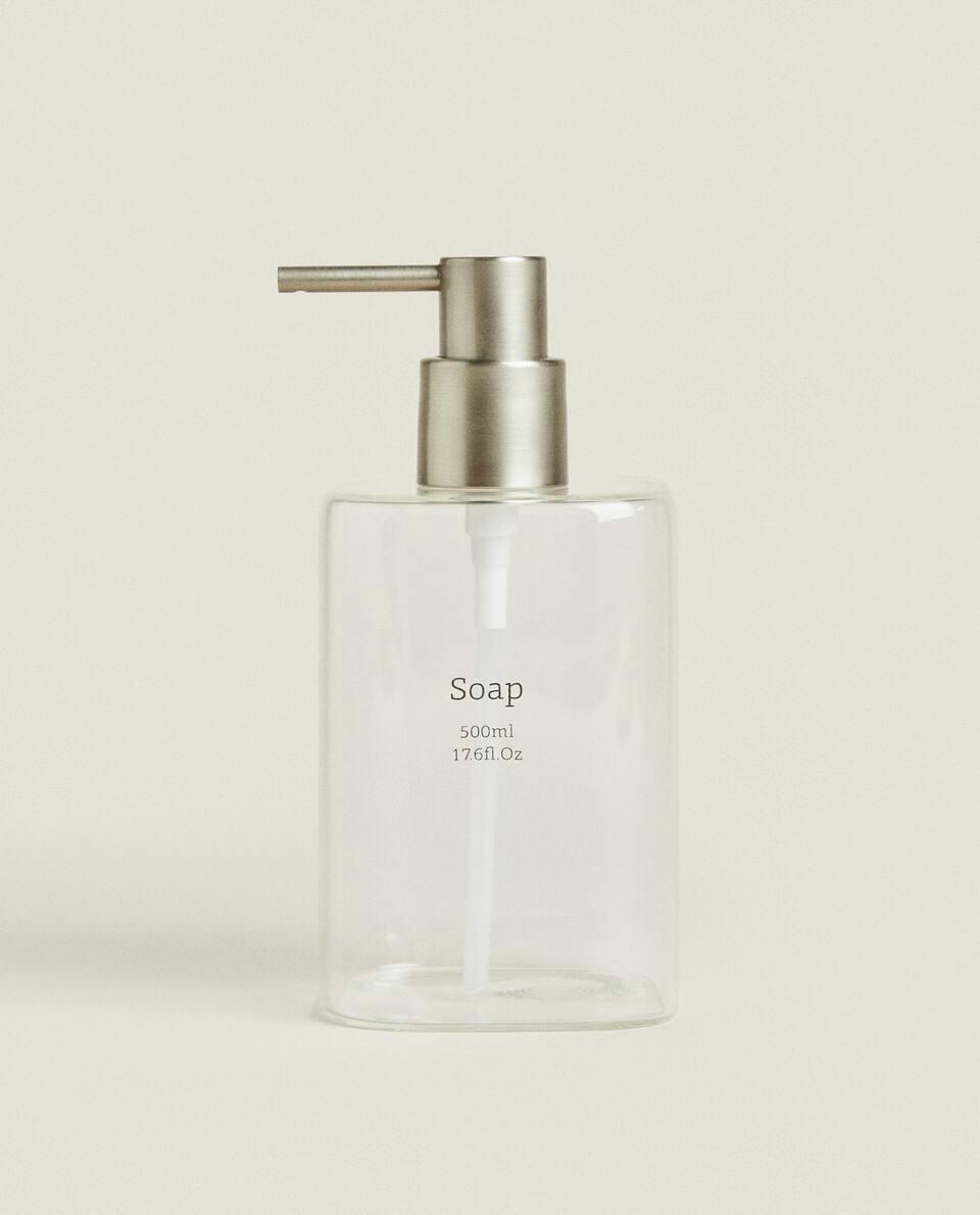 BATHROOM SET WITH SLOGAN DETAIL