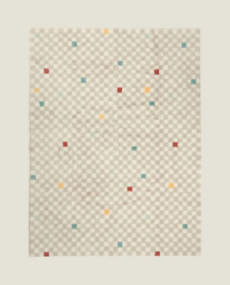 KIDS’ CHECK  RUG