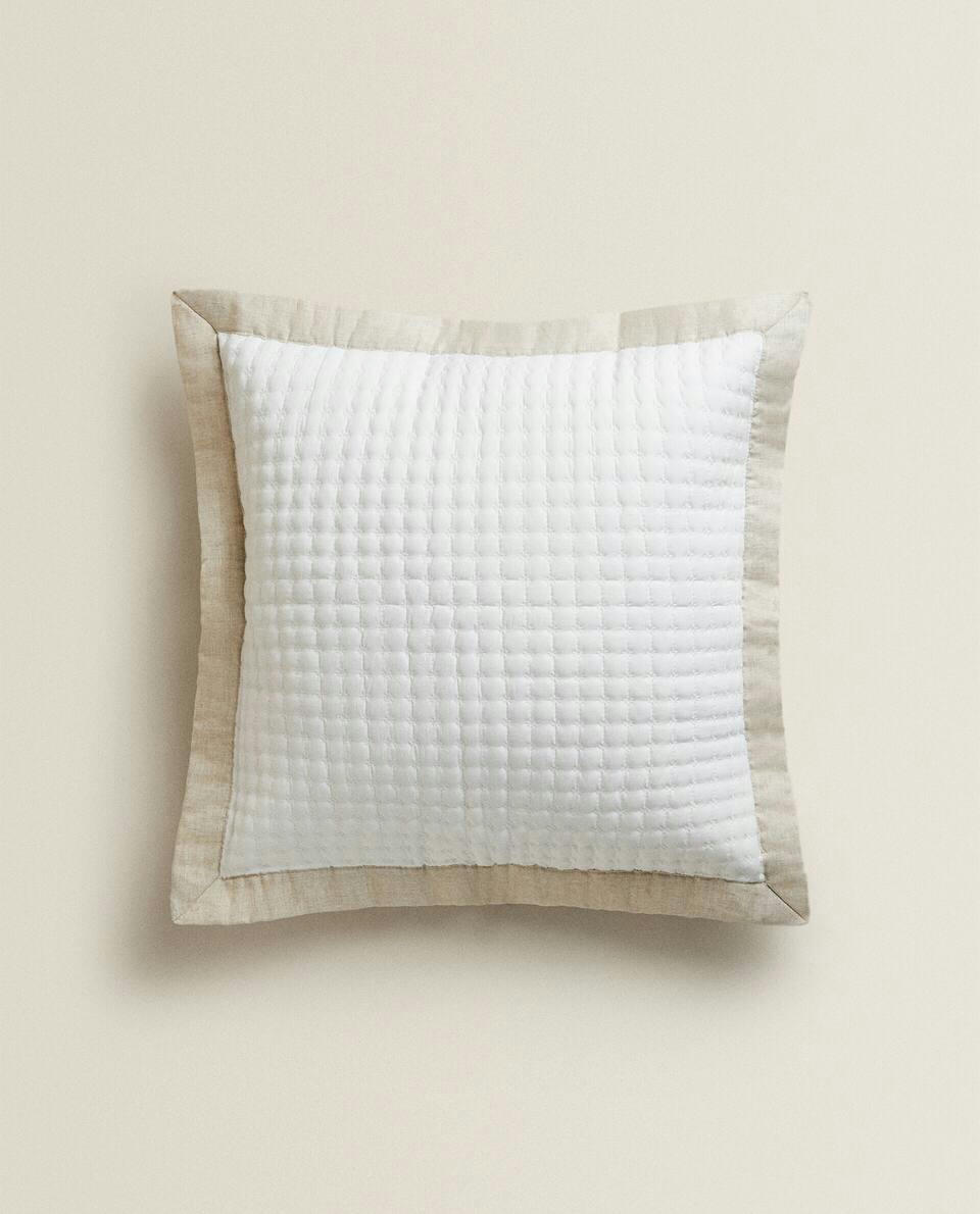 TEXTURED CUSHION COVER WITH  BORDER