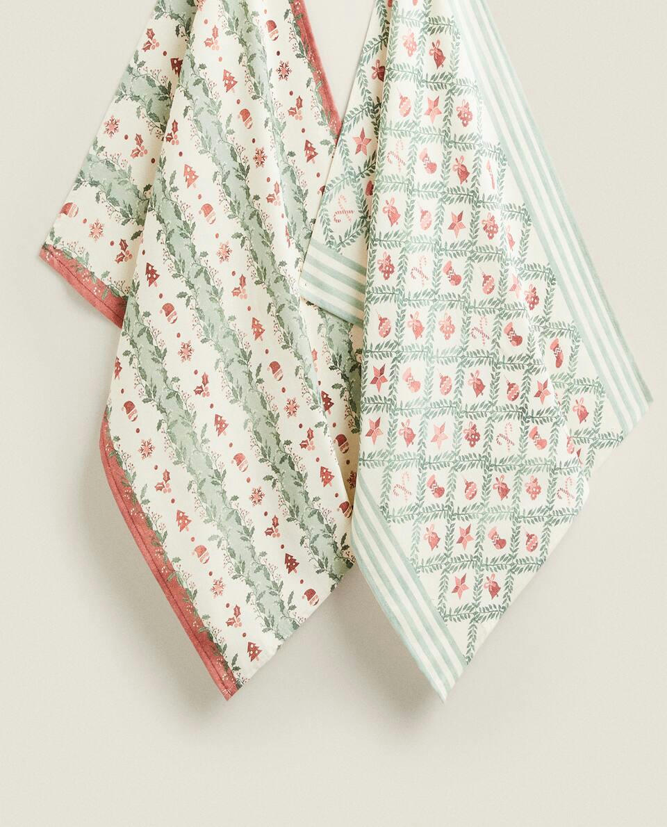 PACK OF  CHRISTMAS TEA TOWELS (PACK OF 2)