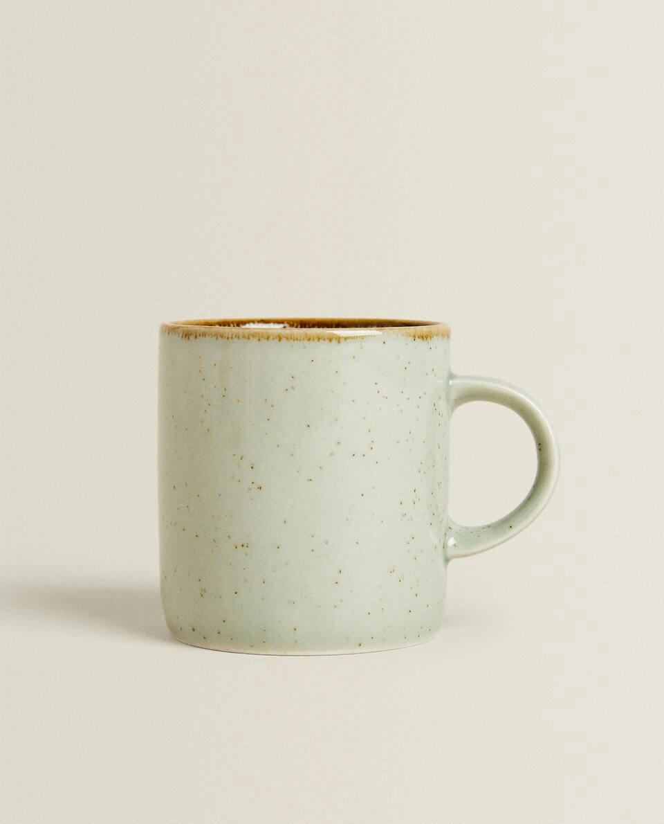MUG WITH ANTIQUE FINISH RIM