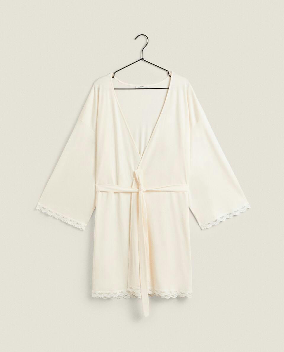 DRESSING GOWN WITH LACE TRIM