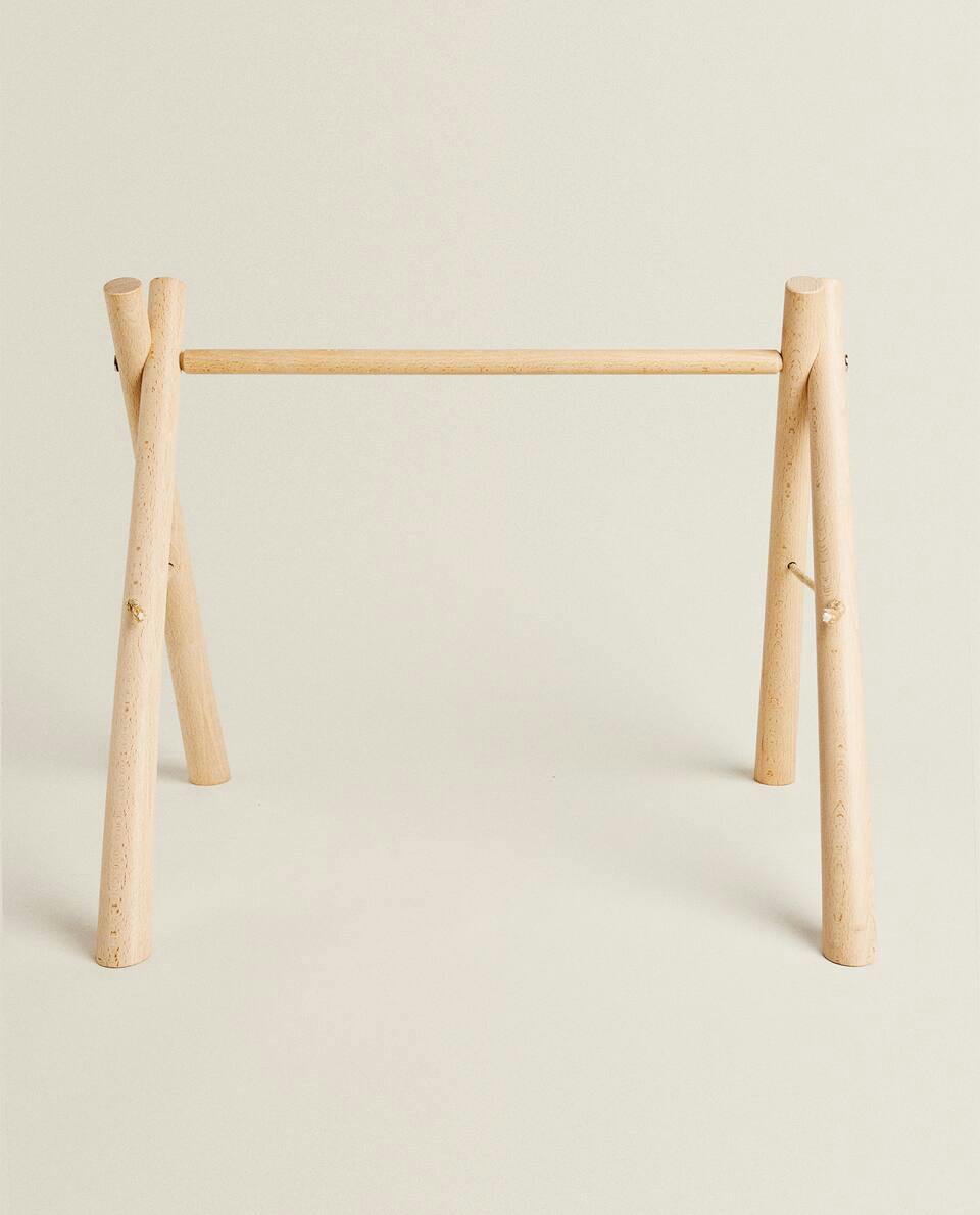 WOODEN BABY GYM