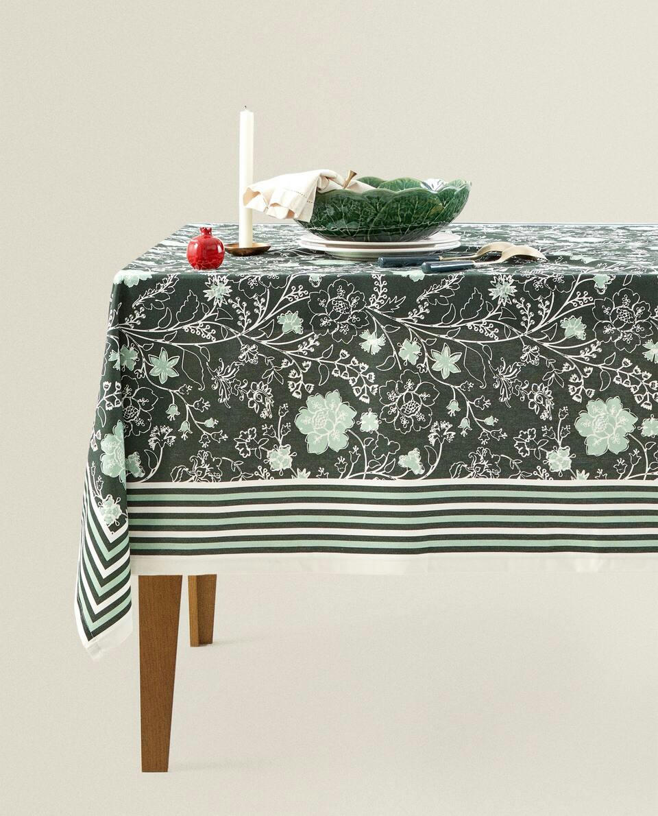 FLORAL  TABLECLOTH