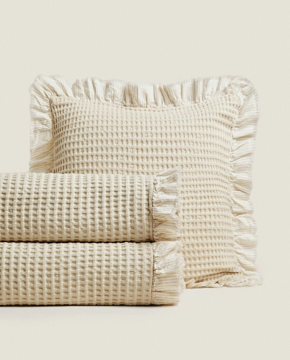 WAFFLE TEXTURE  BEDSPREAD