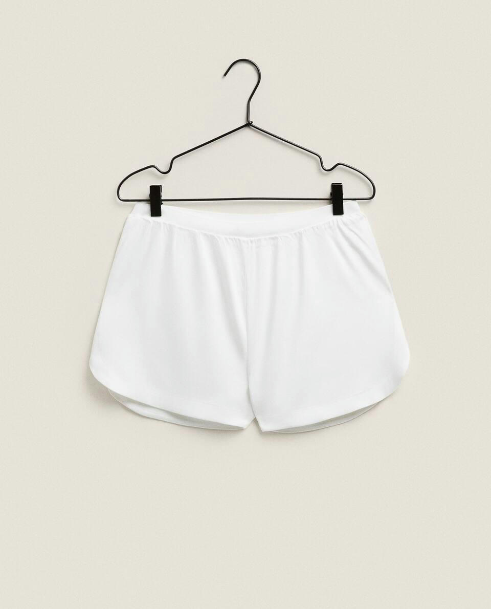 -TOUCH WHITE SHORTS