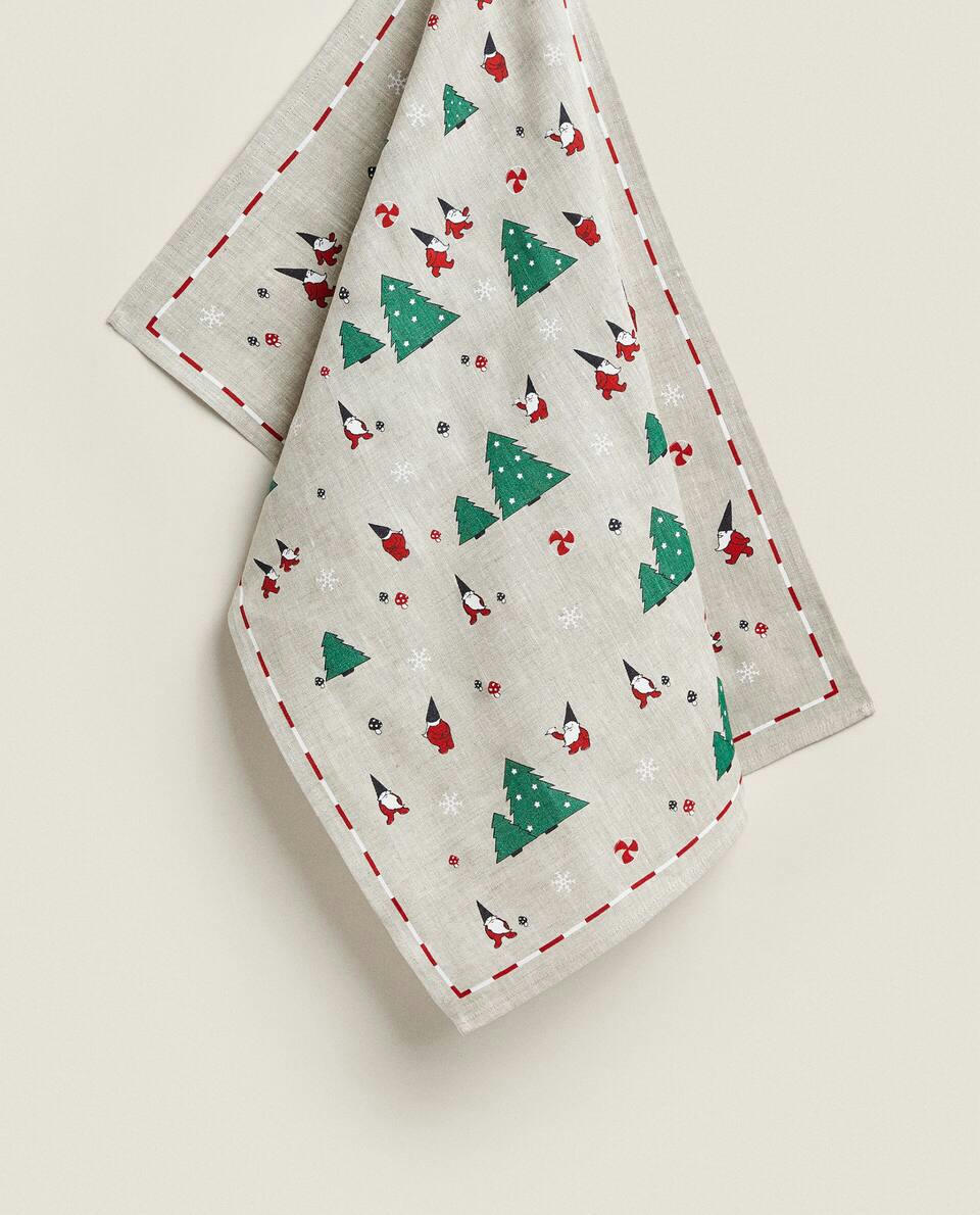 TEA TOWEL WITH CHRISTMAS TREES