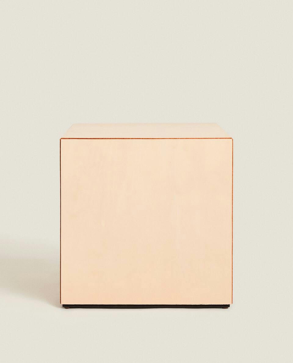 CUBE SEAT - X STUDIO NICHOLSON