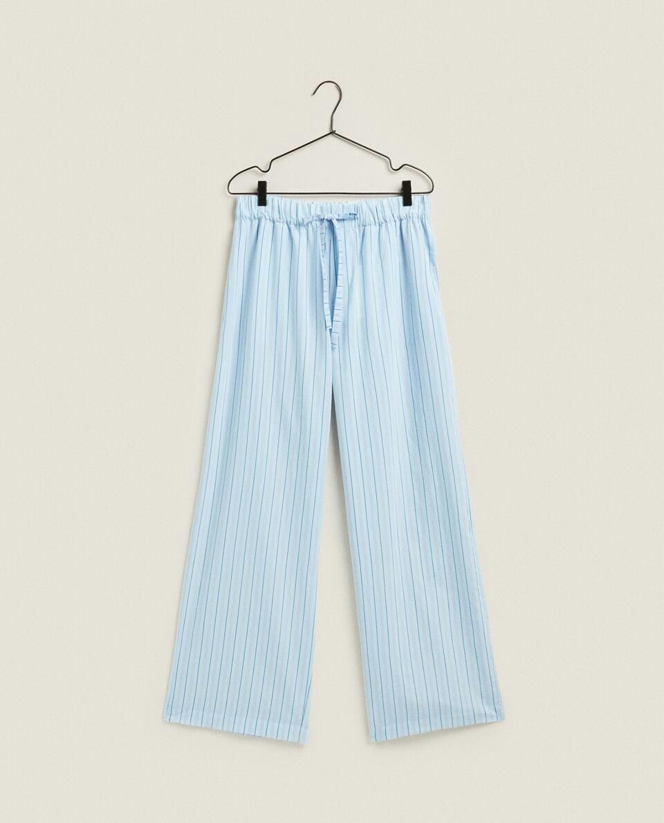 TROUSERS WITH THIN STRIPES