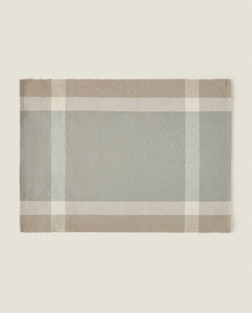 STRIPED  PLACEMAT (PACK OF 2)