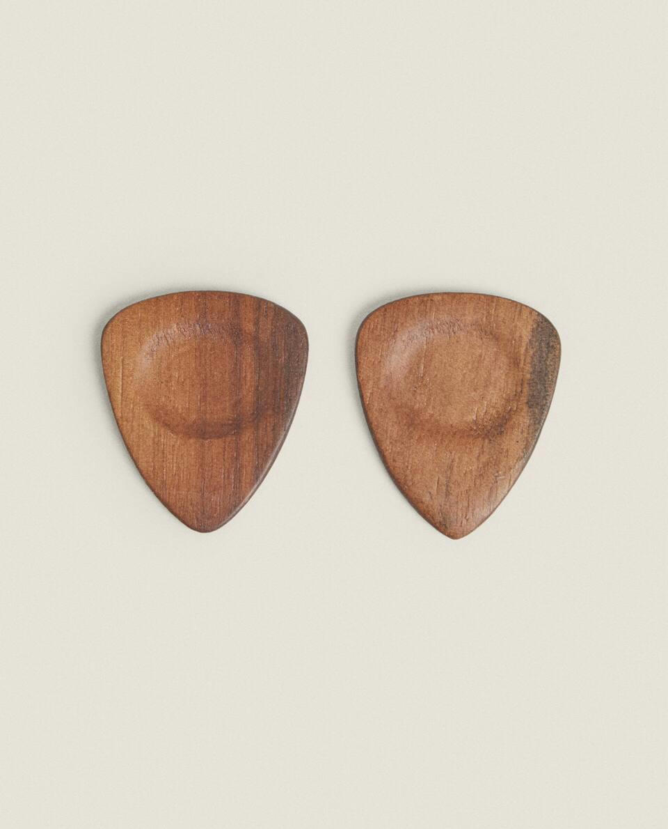 PACK OF WOODEN GUITAR PICKS (PACK OF 2)