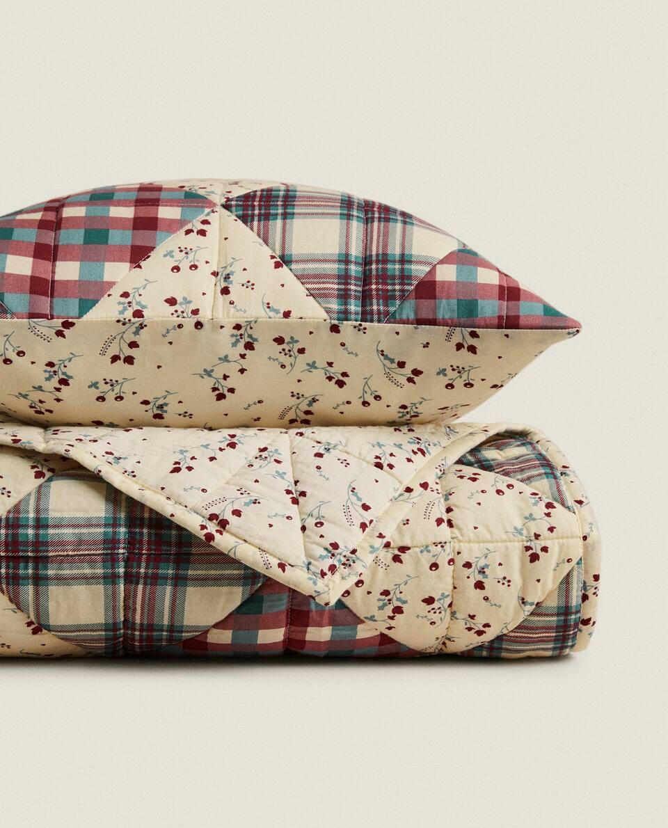 CHILDREN'S  PATCHWORK BEDSPREAD CHRISTMAS