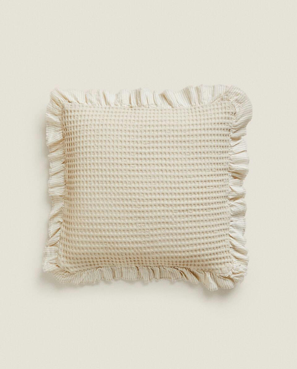 WAFFLE-KNIT CUSHION COVER
